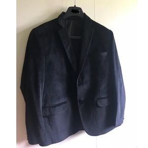 Men’s velvet blazer